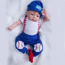 Meninos Bebe Silicone Bebê Reborn Bonecas 22 Polegadas Rebron Dolls com Roupa bonito Definir YDK-12R2 Bonecas Lol Tsum Tsum Brinquedos para crianças