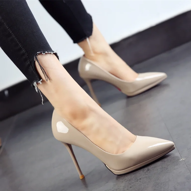 

Korean Version Of Black Work Shoes 2019 Autumn New Pointed Shoes Patent Leather Platform Fine Heel Women's Fashion Shoes
