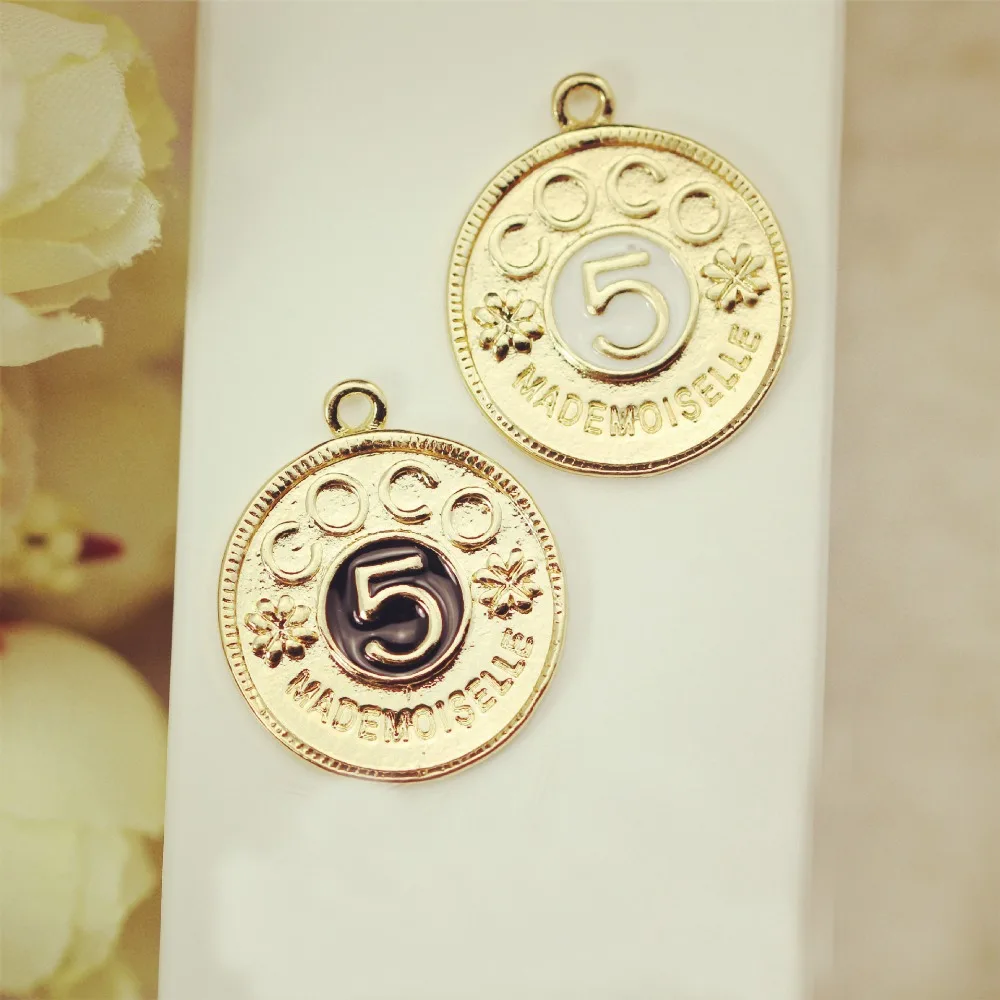 Buy 10pcs medallion number 5 floating Enamel Charms