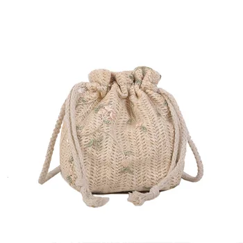 

Bohemian Drawstring Beach Bag Fashion Women's Straw Bag Handmade Woven Rattan Shoulder Bag
