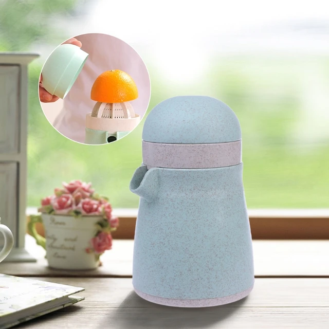 Orange Juicer Hand Manual Natural Straw Material Lemon Juice Press Squeezer Fruits Squeezer Citrus Juicer Fruit Reamers