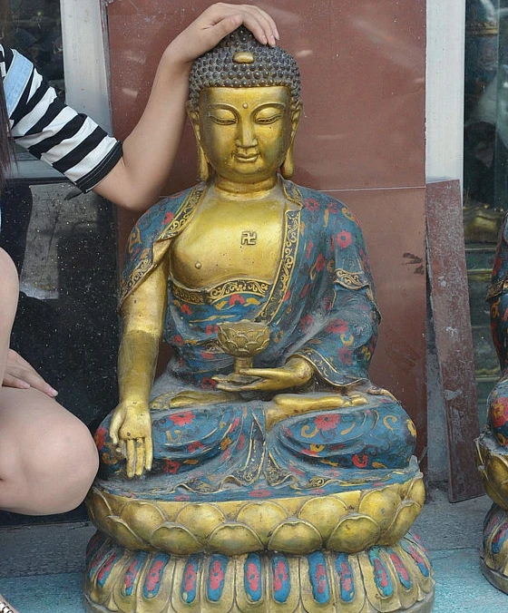 

32" Tibet Buddhism Cloisonne Gilt Sakyamuni Hold Lotus Shakyamuni Buddha Statue