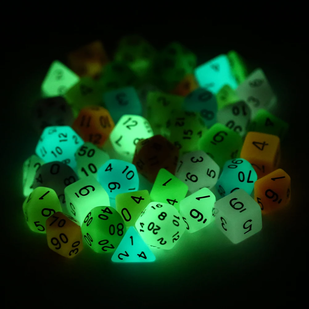 

7pcs/lot Luminous Dice Glowing in the dark Dice Set D4/6/8/10/10%/12/20 for Board Game