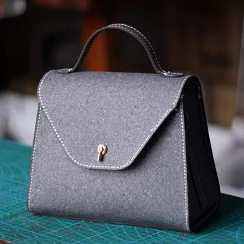

[B-086] DIY handmade leather bag paper drawing folding lock type paper drawing, handbag, shoulder bag's paper drawing