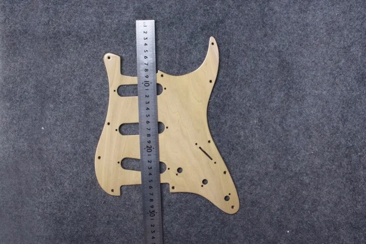 Ручной работы Pickguard ashtree#1605H-4 Электрический S trat гитара дерево SSS