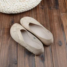 2019 spring and autumn new round head shallow mouth handmade soft bottom shoes flat bottom wild single shoes