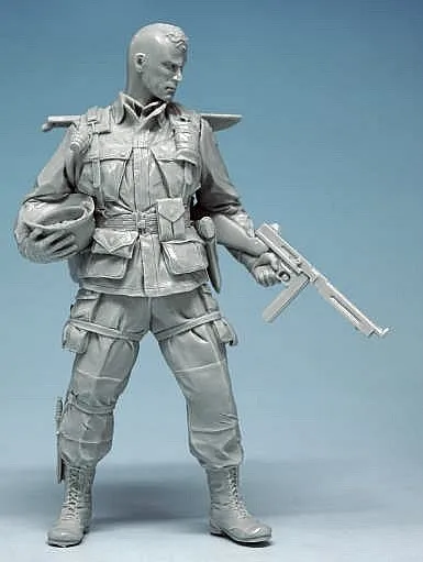 

1/16 Scale Resin Figure U.S 101st 120mm