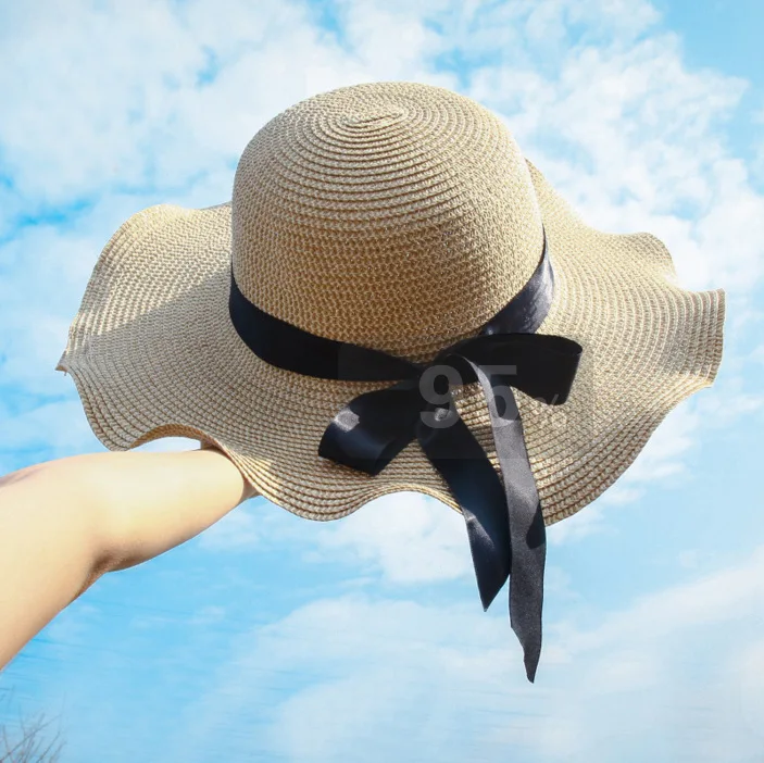 Cameo Of Large Sun Hat Embroidery Cameo Of Large Sun Hat Embroidery