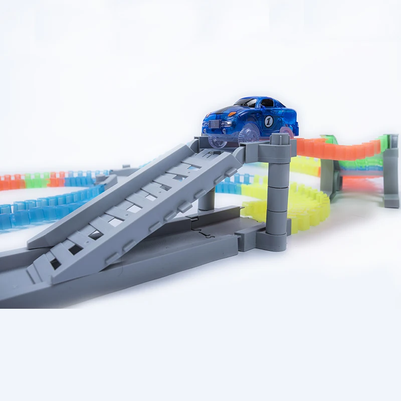 2018 Magical Racing track Glow in the dark DIY Universal Accessories Ramp Turn Road Bridge Crossroads Glowing Race Track