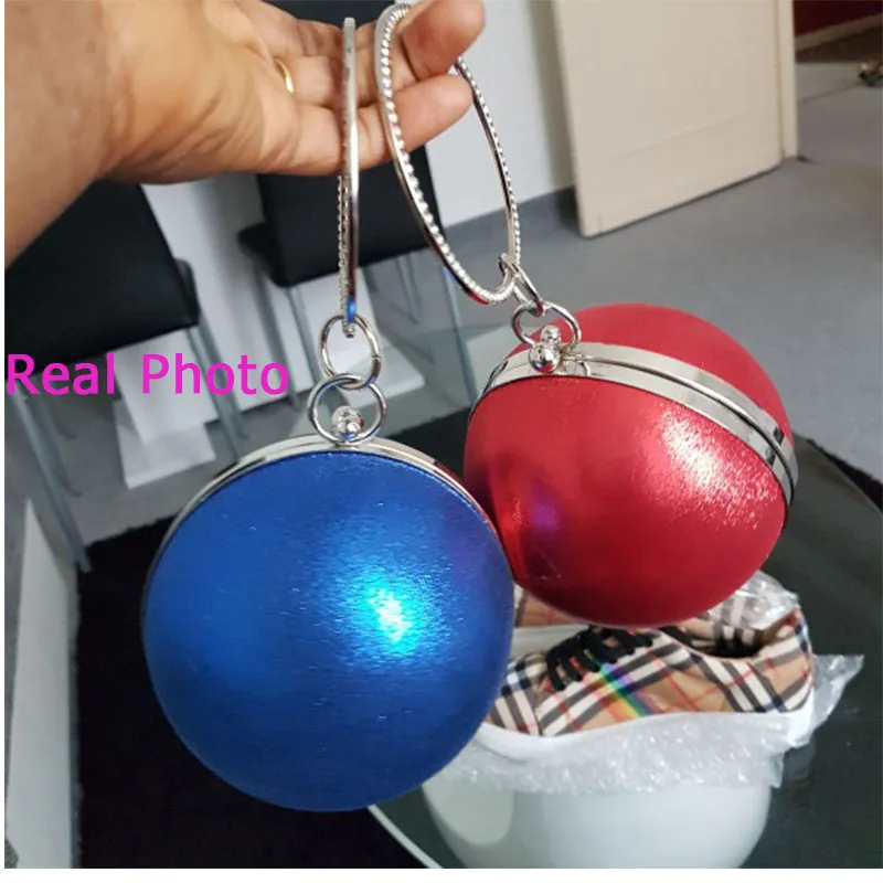 2018 Fashion Women Evening Bag Gold Silver Sequins Ladies Handbag Famous Brand Women Clutch Bag Small Round Chain Shoulder bags 2018 Fashion Women Evening Bag Gold Silver Sequins Ladies Handbag Famous Brand Women Clutch Bag Small Round Chain Shoulder bags