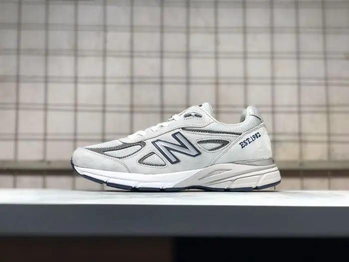 

High Quality NEW BALANCEX M990 Men's Sports Shoes Badminton Shoes