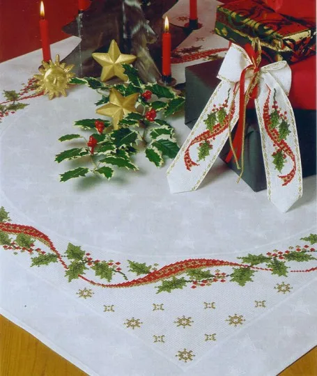 CS-1226 cross stitch kit placemat christmas decorate ornament Holiday Wreath.jpg