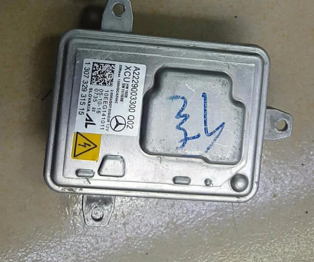 Used oem xenon ballast D1S A2229003300 Q02 1307329515 15 in Car Light