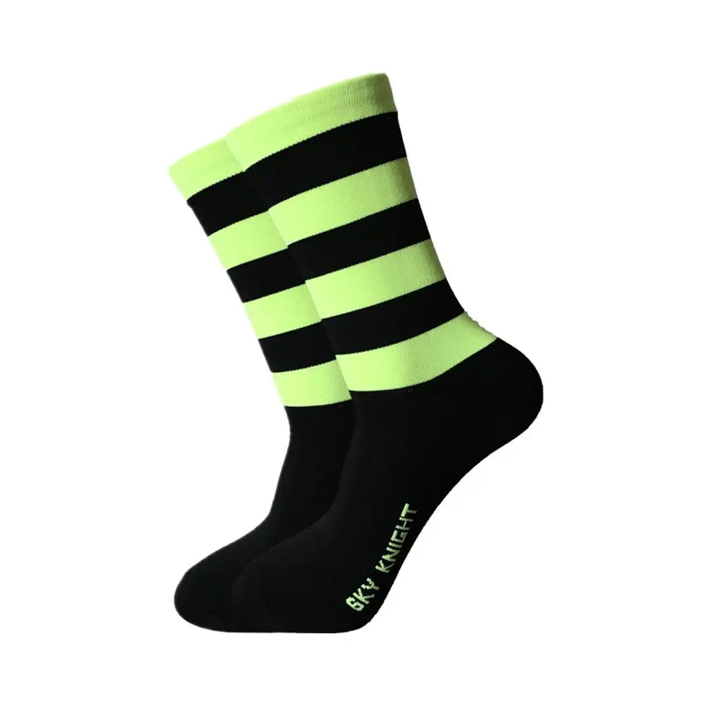 2018 New Fluorescent Stripes Cycling Sports Socks Professional