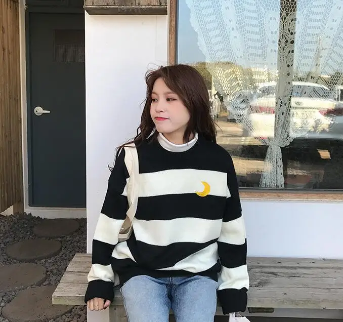 Корейский Зимний студенческий стиль яркие полосы Луна вязаный свитер