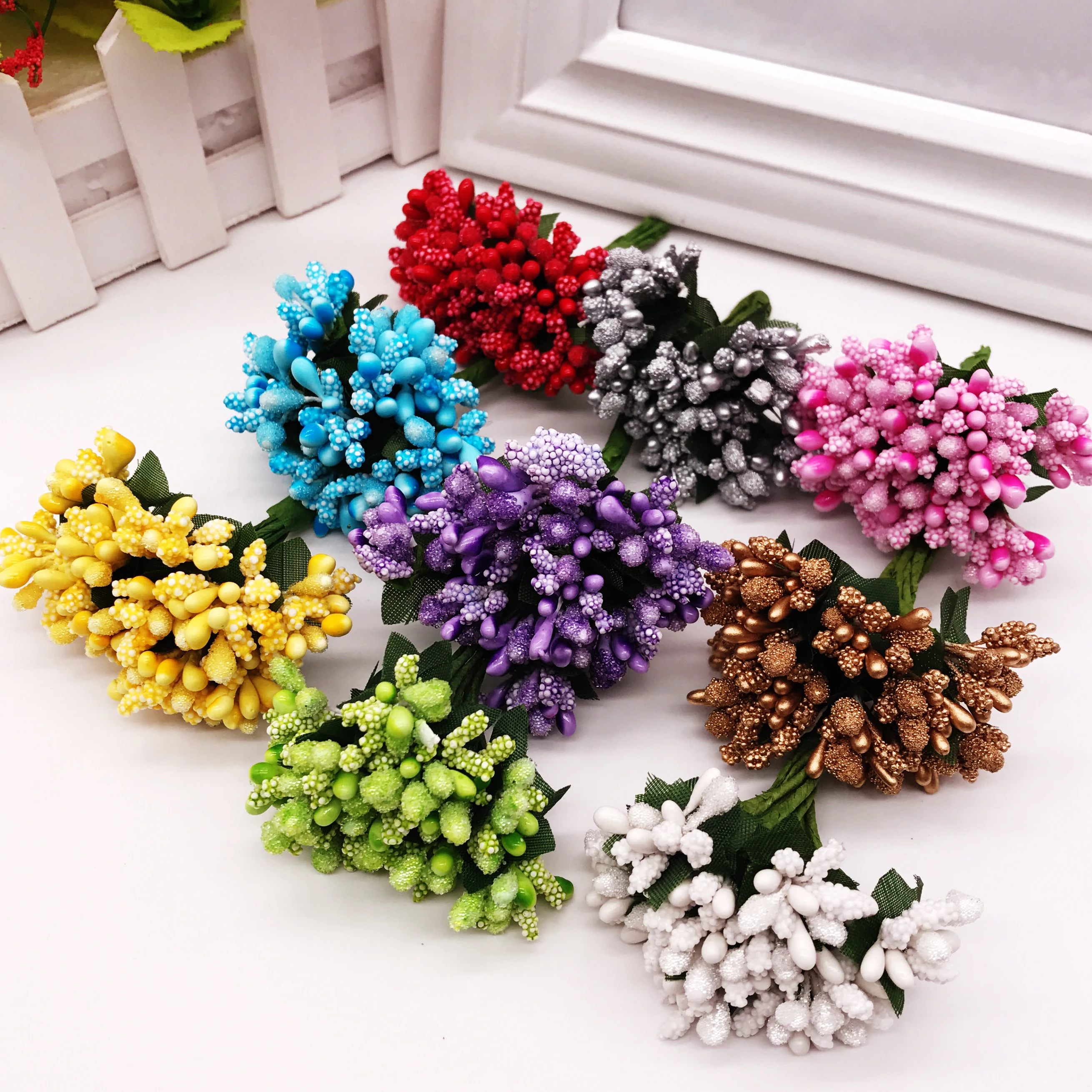 

12Pcs/lot Handcraft Artificial Flowers Stamen Sugar Wedding Party Decoration DIY Wreath Gift Box Scrapbooking Cheap Fake Flowers