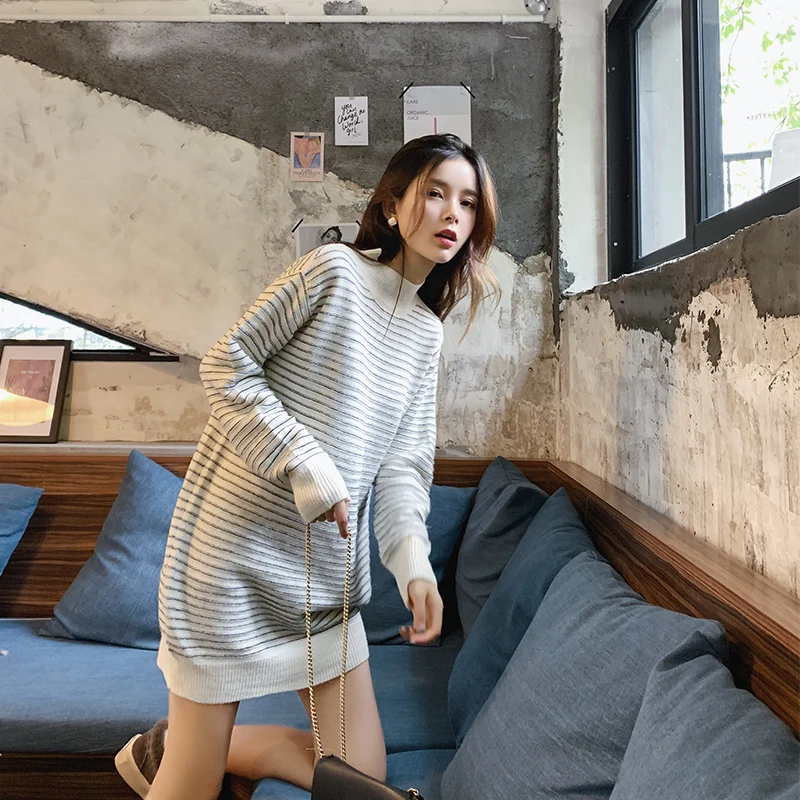 

2019 MISHOW Autumn long sweater women causal around neck stripe long sleeve thick sweater tops MX18D5715