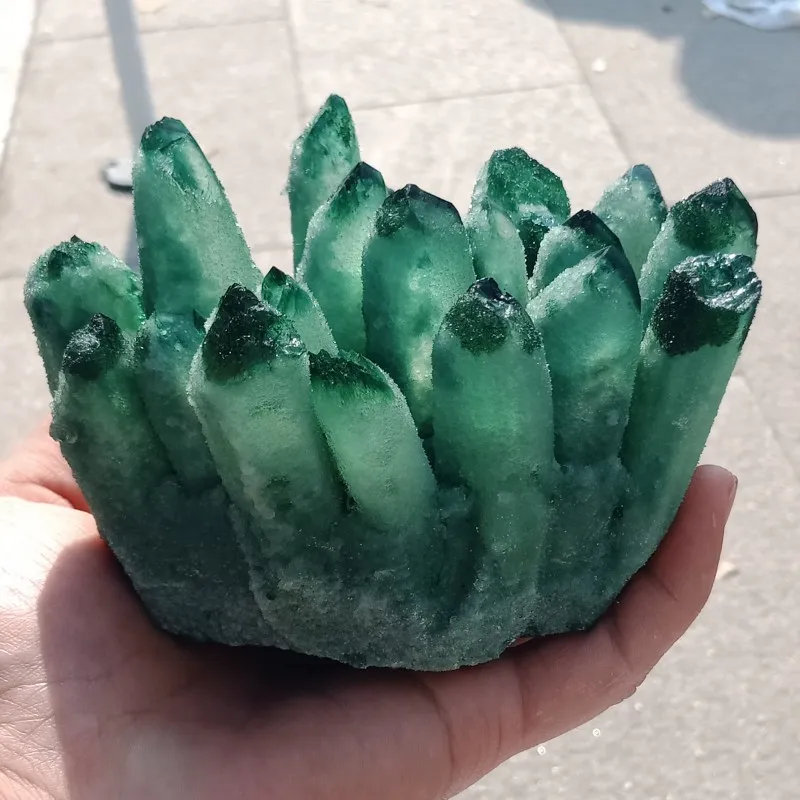 

DHXYZB Natural Green Ghost Phantom Quartz Crystal Cluster rock stones and crystals mineral reiki Healing Specimen Home decor