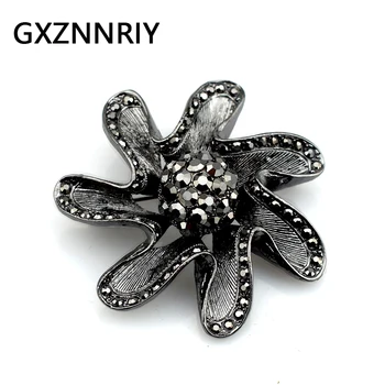 

Vintage Rhinestone Flower Brooches for Women Accessories Pins and Brooch Metal Jewelry Fashion Broches Femme Bijoux Party Gifts