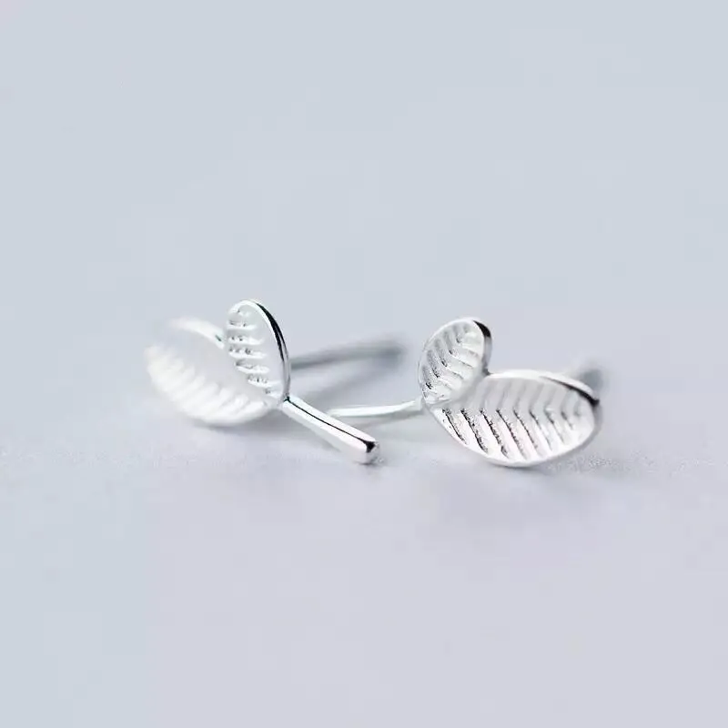 925 Sterling Silver Simple Leaf Stud Earrings for Women Birthday Gift