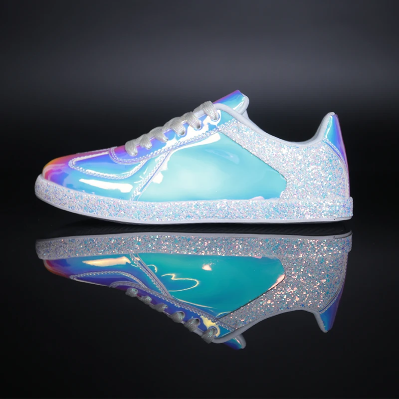 

Women Sequin Light Sneakers Breathable Casual Shoes Walking Outdoor Running Shoes Skateboard Shoes Sneakers