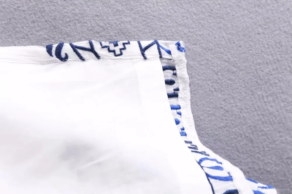 c0618156l