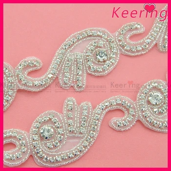 

Free Shipping New Arrival Bridal Beaded Rhinestone Appliques Patch WRA-568