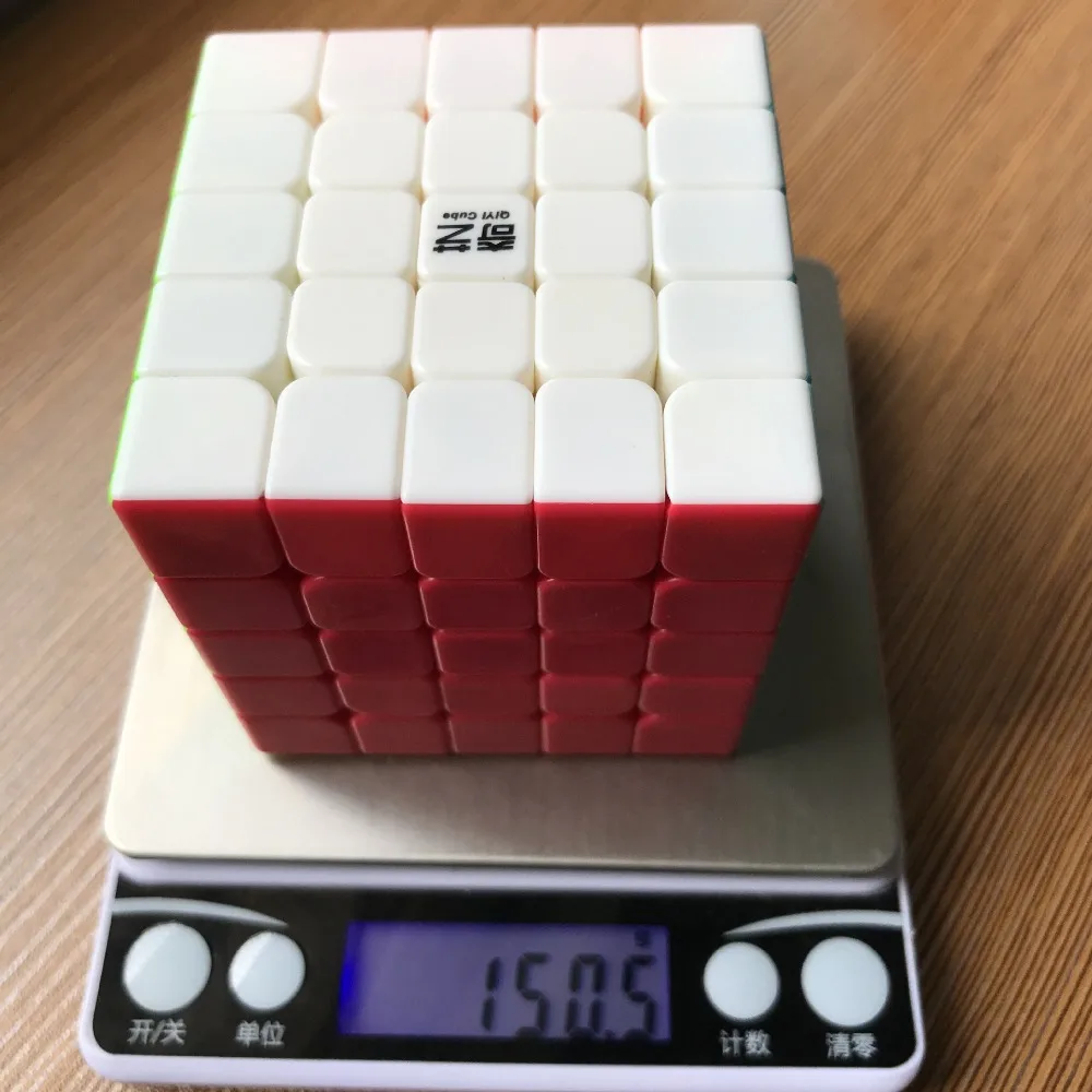 4252737445_983348304