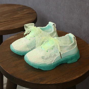 

Sneakers 2019 Girl Shoes Luxury Sneakers Embroidery Flower Princess Shoes Girl Sneakers Shoes Summer Kids Trainers For Girls