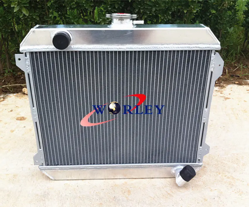 

3 Row 56mm aluminum radiator for NISSAN DATSUN 510 610 710 720 L20B Manual