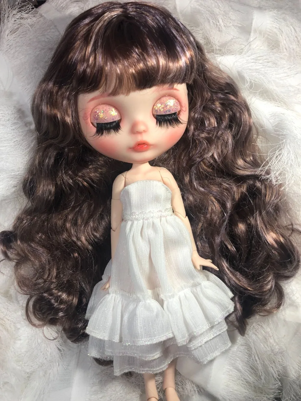 Blythe19 шарнирная кукла, меняющая макияж 03282, за исключением одежды