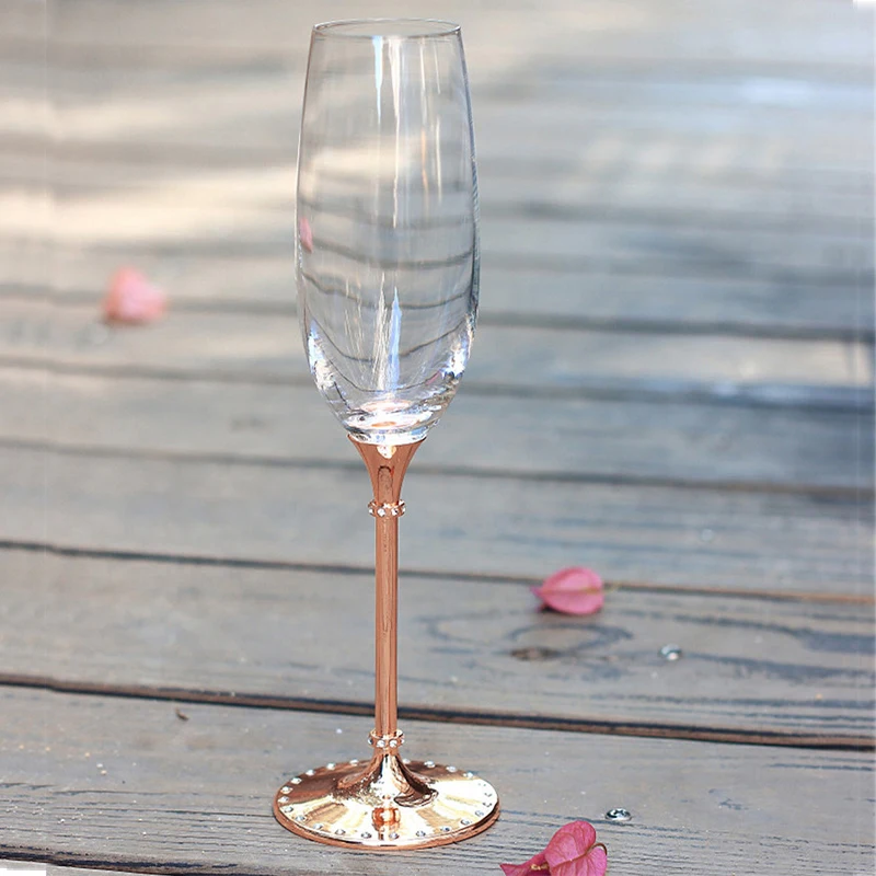 2018 Fashion Toasting Glasses 2Pcs Decorated Rose Gold Champagne Glass Wedding Flutes Plated Goblets Wine Glass Set Drinking Cup