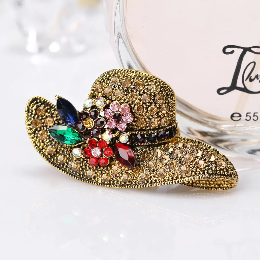 Pins Cute Hat Brooch Sweater Pins Badge Collar Clothes Accessories Creative Hats Pin Brooches Women2