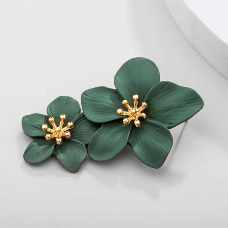 New Romantic Stoving Varnish Long Flower Drop Earrings For Women Lady's Elegant Yellow Green Flower Statement Earring