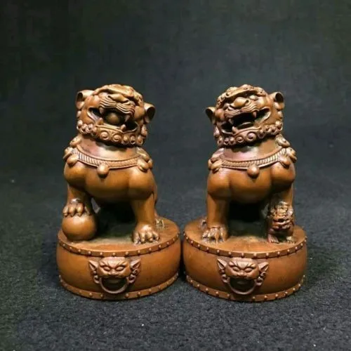 China Natural Boxwood Carve Fengshui Foo Fu Dog Guardion Door Evil Lion Statue 