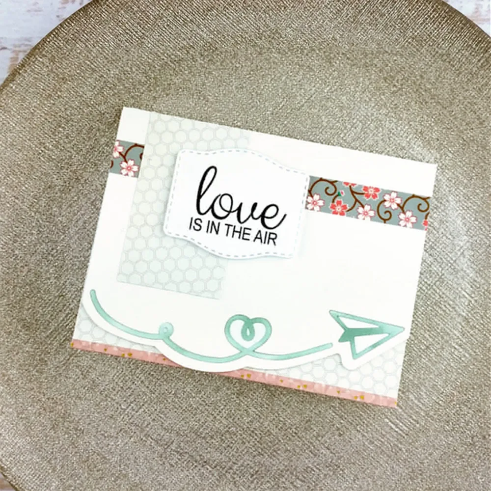 Love-is-in-the-Air-Airplane-Edge-card-Julie