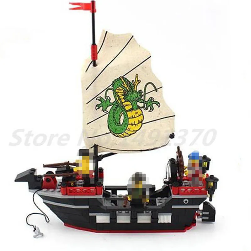 

Enlighten 301 Building Block Pirate Ship Dragon Boat Building Block Sets 211pcs Brick DIY Educational Toys For Children Gifts