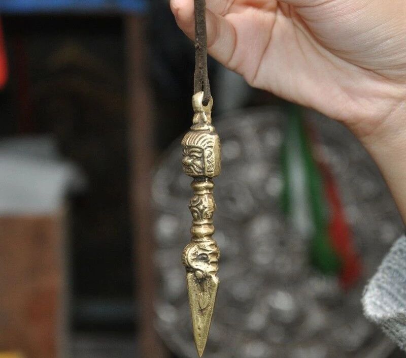 4 &quotтибетская бронзовая кожа Mahakala Dorje Phurpa Pestle Vajra подвеска амулет кинжал|Статуи и