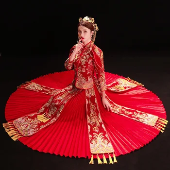 

Traditional Women Gold Tassel Cheongsam Hot Sale Noble Bride Rhinestone Wedding Dress Chinese Style Embroidery Formal Qipao 3XL