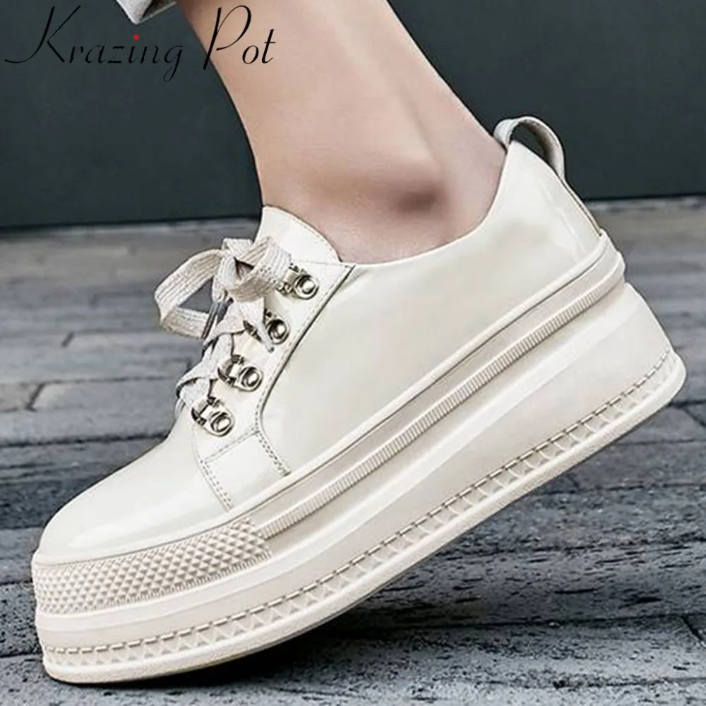 

Krazing Pot cow patent leather sneaker round toe lace up thick high bottom platform ventilated daily wear vulcanized shoes L28