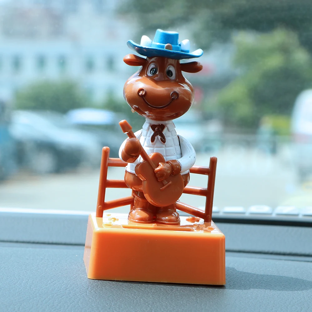 Solar Powered Cute Dancing Shaking Head Cow Dashboard