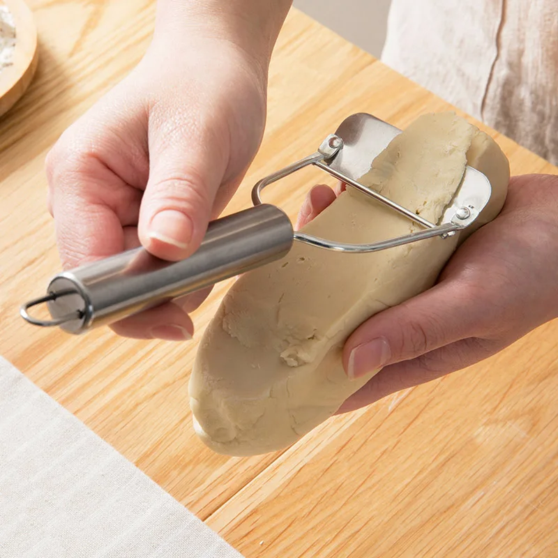 Stainless Steel Noodle Knife Multi function Noodle Planer Household Hotel Cheese Noodle Tool