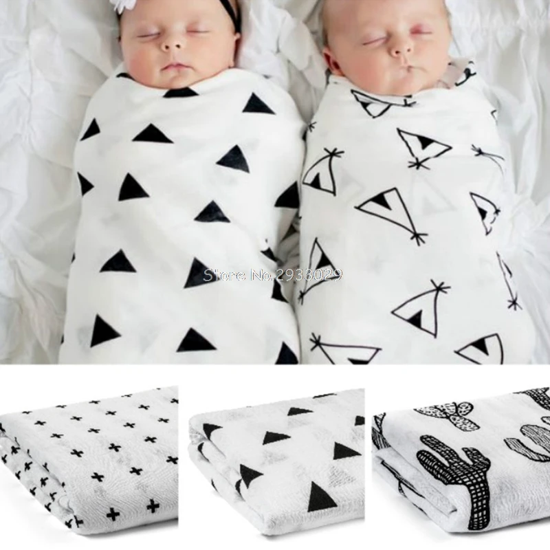 

Ainaan Muslin Cotton Baby Swaddles For Newborn Baby Blankets Black & White Gauze Bath Towel -B116