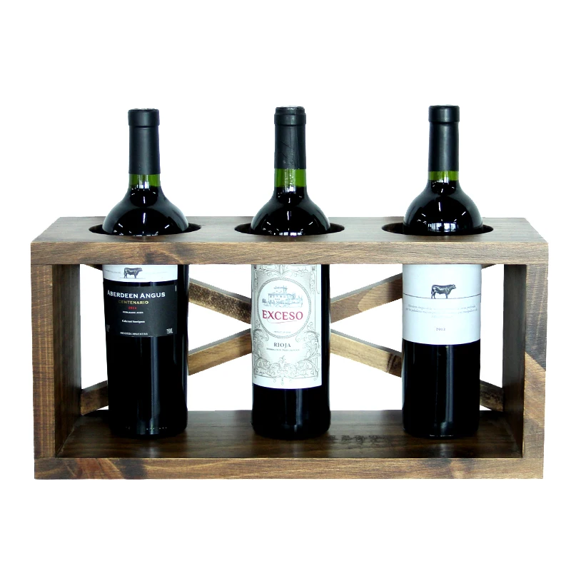 Die Weinregale bestehen aus Holz