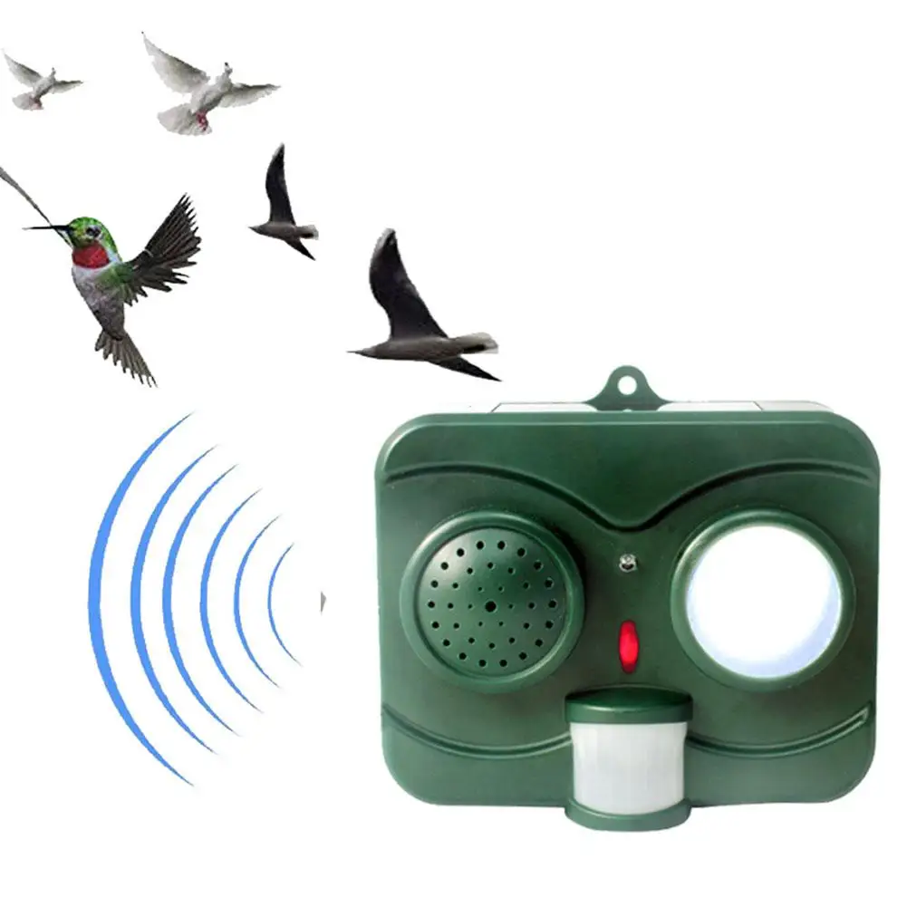 Solar powered Ultrasonic Animal Dispeller with Gun Sound & Sharp Flash