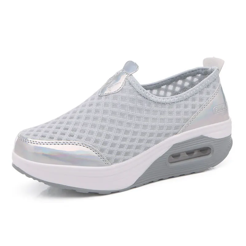 

35-42 Summer Shake Casual Shoes Women Walking Shoes Sneakers Flat Breathable Lightweight Black Sport Shoes for Women JINBEILE