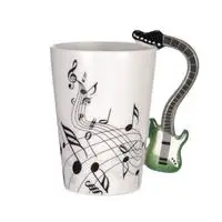 Креативная музыкальная скрипка, стильная керамическая кружка для гитары, Кофейная, чайная, молочная, с ручкой, кофейная кружка, новинка, подарки - Цвет: Q