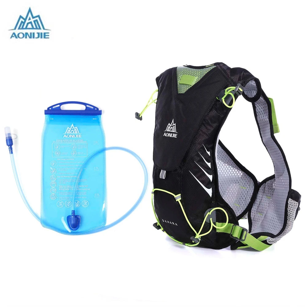 8L Unisex Running Backpack with 1.5L Water Bag Water resistant 60D