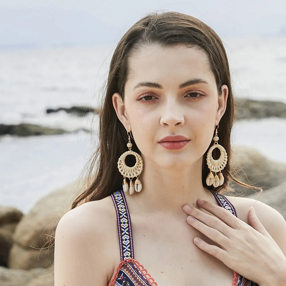 

Bohemia Straw Rattan Knit Shell Drop Dangle Earrings For Women Circular Big Statement Pendant Earrings Jewelry Gift