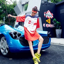 Новая женская футболка в европейском стиле, уличная одежда с граффити, футболка молодежного дизайна, свободная длинная футболка